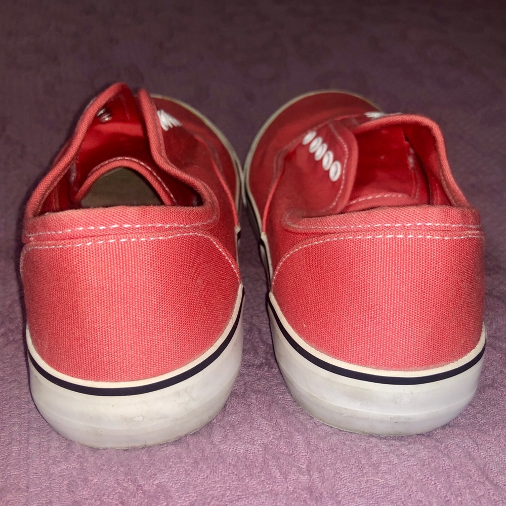 Coral Low Tops 💗🧡 - Picture 2 of 9